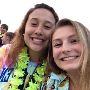 Meet your Posher, Brooke